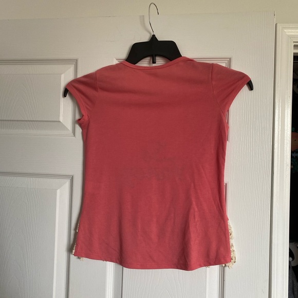 Girls Pink T-shirt with lace on the bottom - Picture 2 of 3
